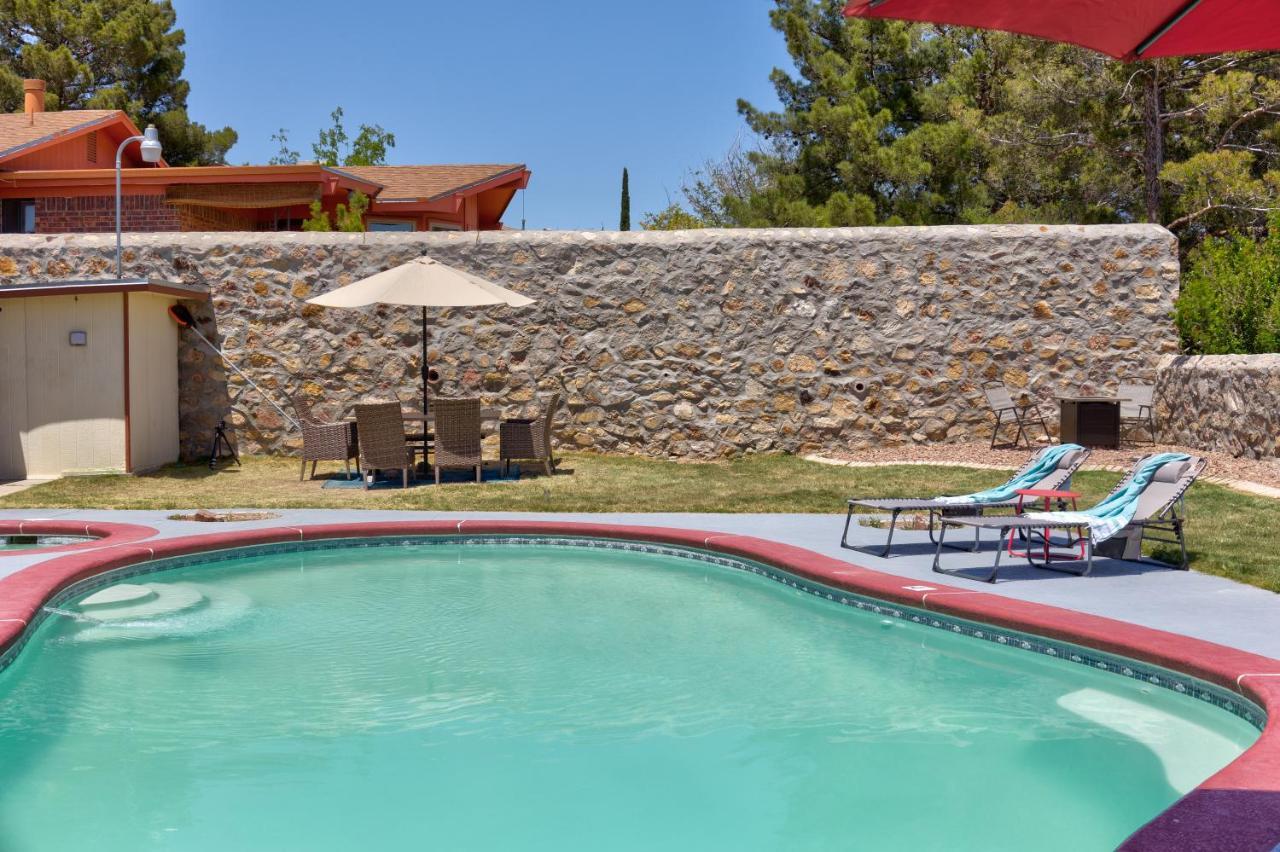 Home With Mountain View/Pool/Tub El Paso Eksteriør bilde