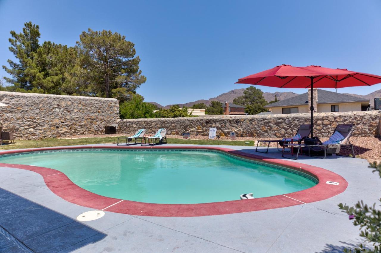 Home With Mountain View/Pool/Tub El Paso Eksteriør bilde